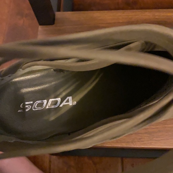 Green Booties - Picture 4 of 4